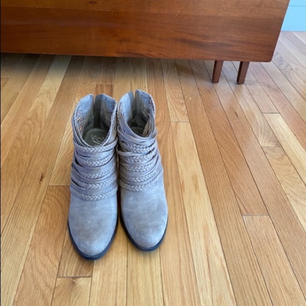 Fergie “Wallis” back zipper, braided strap bootie.  Size 10M.  Like new!